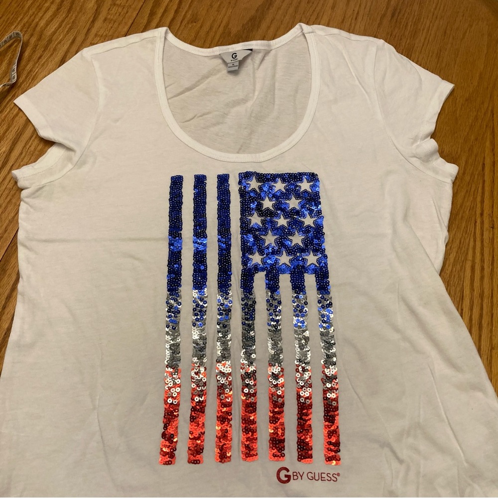 Guess American sequined T-shirt size XL gently used condition